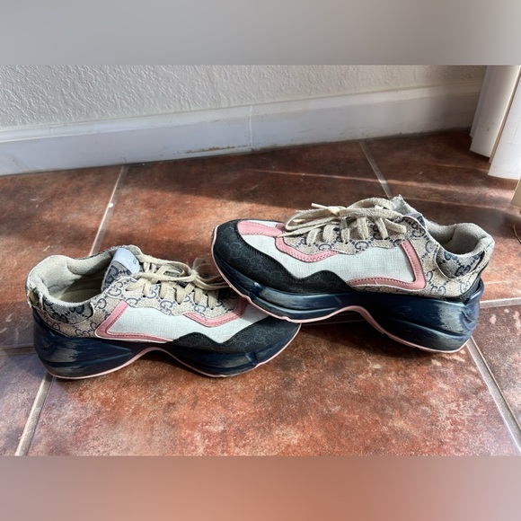 Gucci Rython Sneakers - Picture 9 of 9